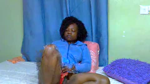 Chocolate Ebony online show from June 25, 10:51 am