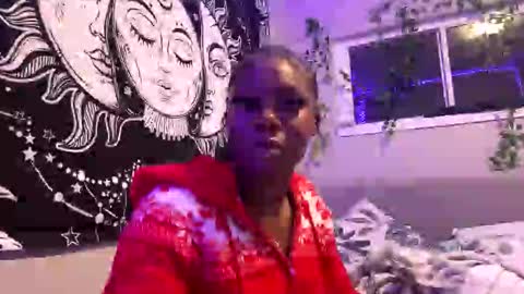 chocolateshaee online show from January 14, 7:13 am