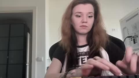 Lissa online show from July 30, 4:08 pm