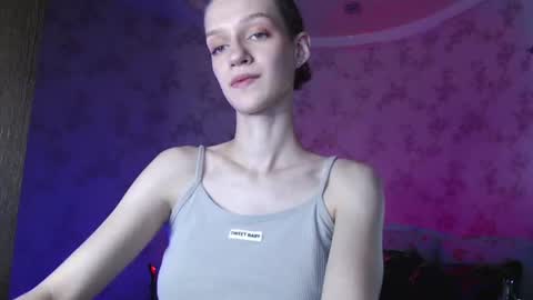chrissy_joyful online show from July 24, 6:00 am