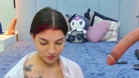 christahot online show from July 17, 7:02 am