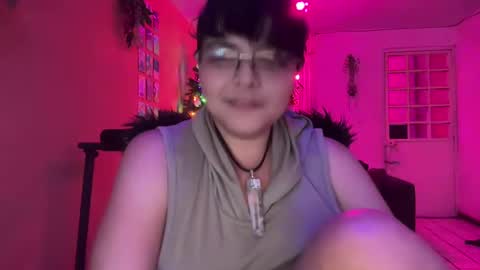 christianvalles online show from January 6, 6:03 am