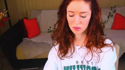 christinaconteeree online show from March 8, 3:21 am