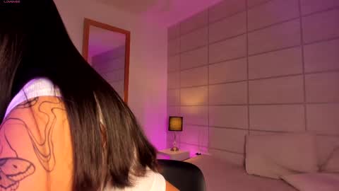 Christine  online show from April 30, 11:59 am