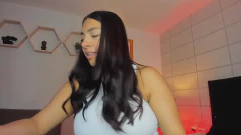 Christine  online show from October 30, 12:39 pm