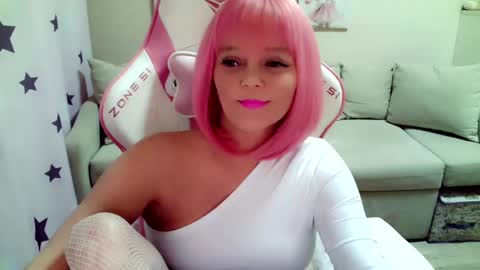 Christi online show from February 9, 10:09 am