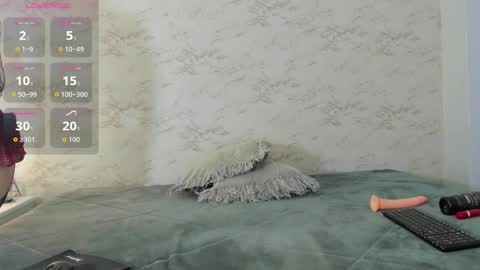 Snapshot of christy_calloway chatting on October 13, 12:30 pm christy online show from October 13, 12:30 pm