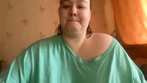 Kat online show from February 19, 6:22 am