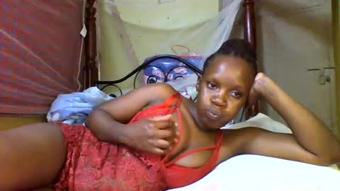 Snapshot of cinddy_14 chatting on December 2, 7:10 am cinddy 14 online show from December 2, 7:10 am