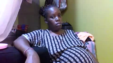 Snapshot of cinddy_14 chatting on October 9, 4:22 pm cinddy 14 online show from October 9, 4:22 pm