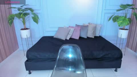  CINTIA  online show from April 28, 11:36 am