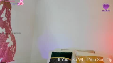 Snapshot of circejuno1 chatting on March 1, 12:28 am Carol online show from March 1, 12:28 am