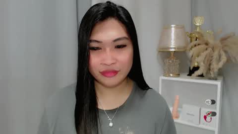 CLAIRE online show from May 1, 5:43 am