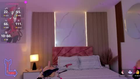 clairemillerx online show from April 30, 8:57 pm