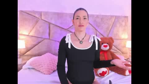 Clara del mar online show from April 28, 10:30 am