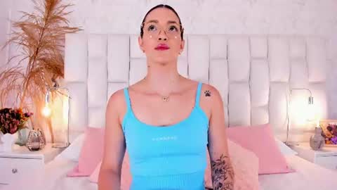 Clara del mar online show from June 18, 10:53 am