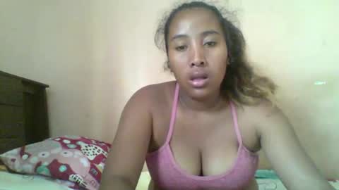 Snapshot of clarah0123 chatting on October 11, 11:14 am Clarah0123 online show from October 11, 11:14 am