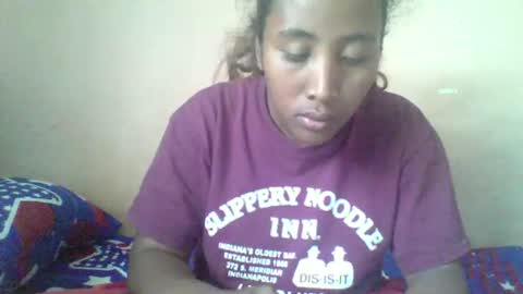 Snapshot of clarah0123 chatting on September 22, 9:30 am Clarah0123 online show from September 22, 9:30 am