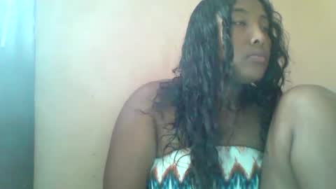 Snapshot of clarah0123 chatting on January 15, 8:09 am Clarah0123 online show from January 15, 8:09 am