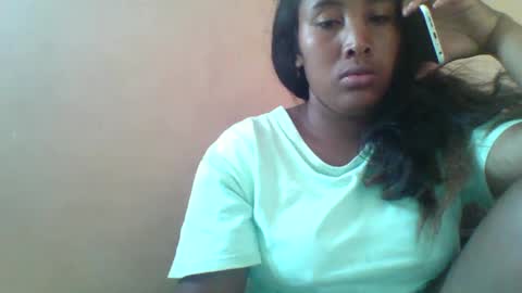 Snapshot of clarah0123 chatting on January 6, 12:02 pm Clarah0123 online show from January 6, 12:02 pm