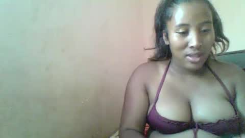 Snapshot of clarah0123 chatting on January 23, 7:00 am Clarah0123 online show from January 23, 7:00 am
