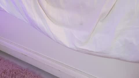 ClaraHazel online show from September 21, 5:28 am