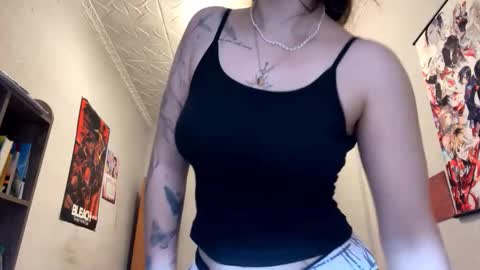 Karolina online show from March 9, 1:25 pm