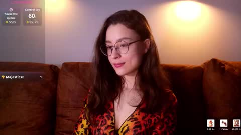 Cassy Classy online show from March 8, 1:15 pm