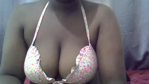 classy_zoey online show from January 18, 4:53 am