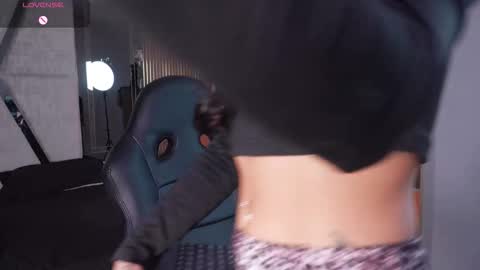 Cleo Adams online show from February 20, 4:55 am