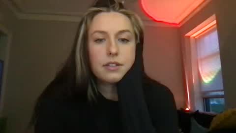 clemmy and bane online show from October 28, 10:47 pm