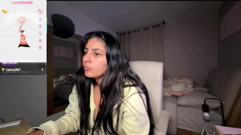 cloe small online show from October 22, 1:21 am