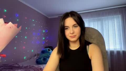 Snapshot of coco_charmel chatting on October 18, 10:29 am Nikki online show from October 18, 10:29 am