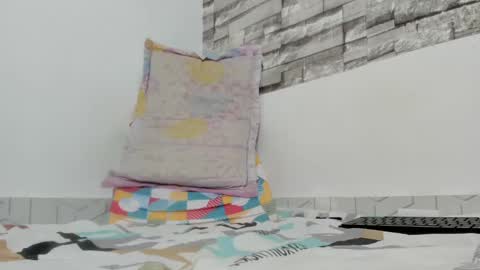 laurita online show from February 14, 10:14 pm