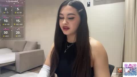 Yumi online show from June 13, 11:46 pm