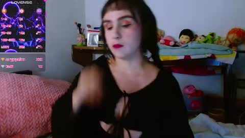 Collette online show from July 2, 3:23 am