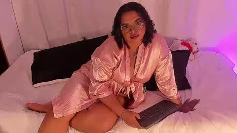 conielaurenth online show from March 4, 2:29 am