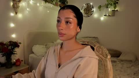 connie    online show from February 17, 11:13 am