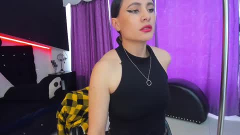 Coral  online show from September 12, 5:20 pm