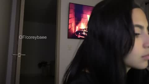 Snapshot of coreybae chatting on December 15, 2:41 am coreybae online show from December 15, 2:41 am
