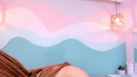 corina_taylor12 online show from May 2, 12:52 pm