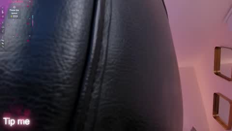 Corinne Russo online show from November 8, 5:01 am