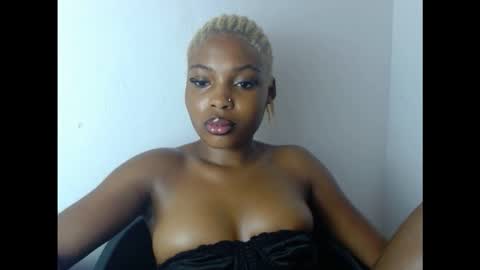 cornxcunt online show from October 29, 9:06 pm