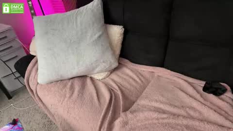 BrittanyRose online show from October 15, 7:16 pm