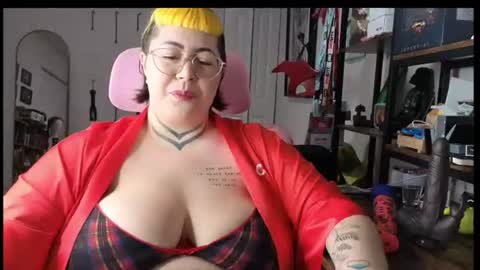 Miss Mei online show from July 28, 12:30 am