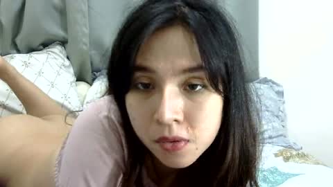 Liz Gwyneth Charlota online show from June 17, 4:41 pm