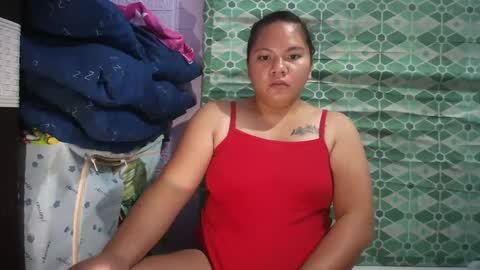 Snapshot of creamy_cunt4uxx chatting on February 12, 4:12 am my pussy always wet online show from February 12, 4:12 am