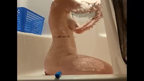 NightmareXDaydream online show from March 30, 7:24 pm