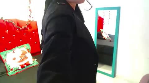 cristal541658 online show from November 28, 2:09 pm