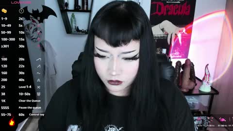 Snapshot of cristal_kosh chatting on September 27, 3:30 pm Cris online show from September 27, 3:30 pm